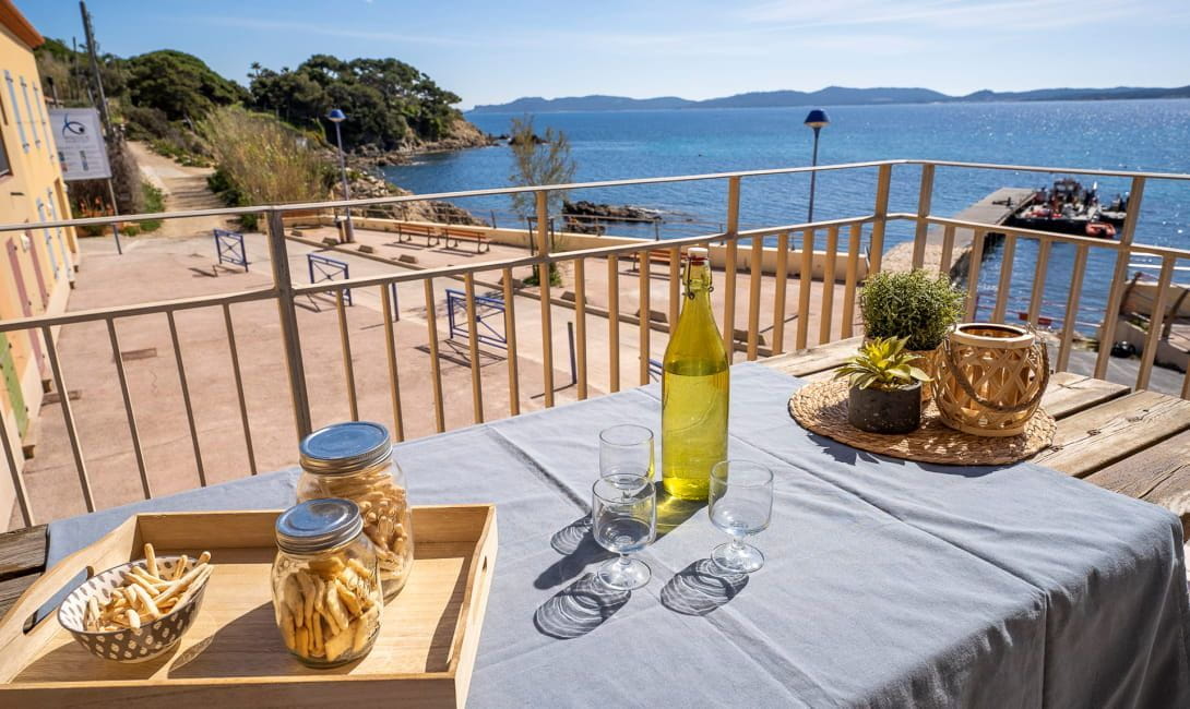 gabiniere vue depuis terrasse