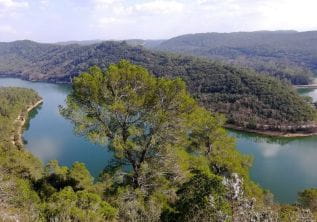 Carcès-meer en Caramy-watervallen